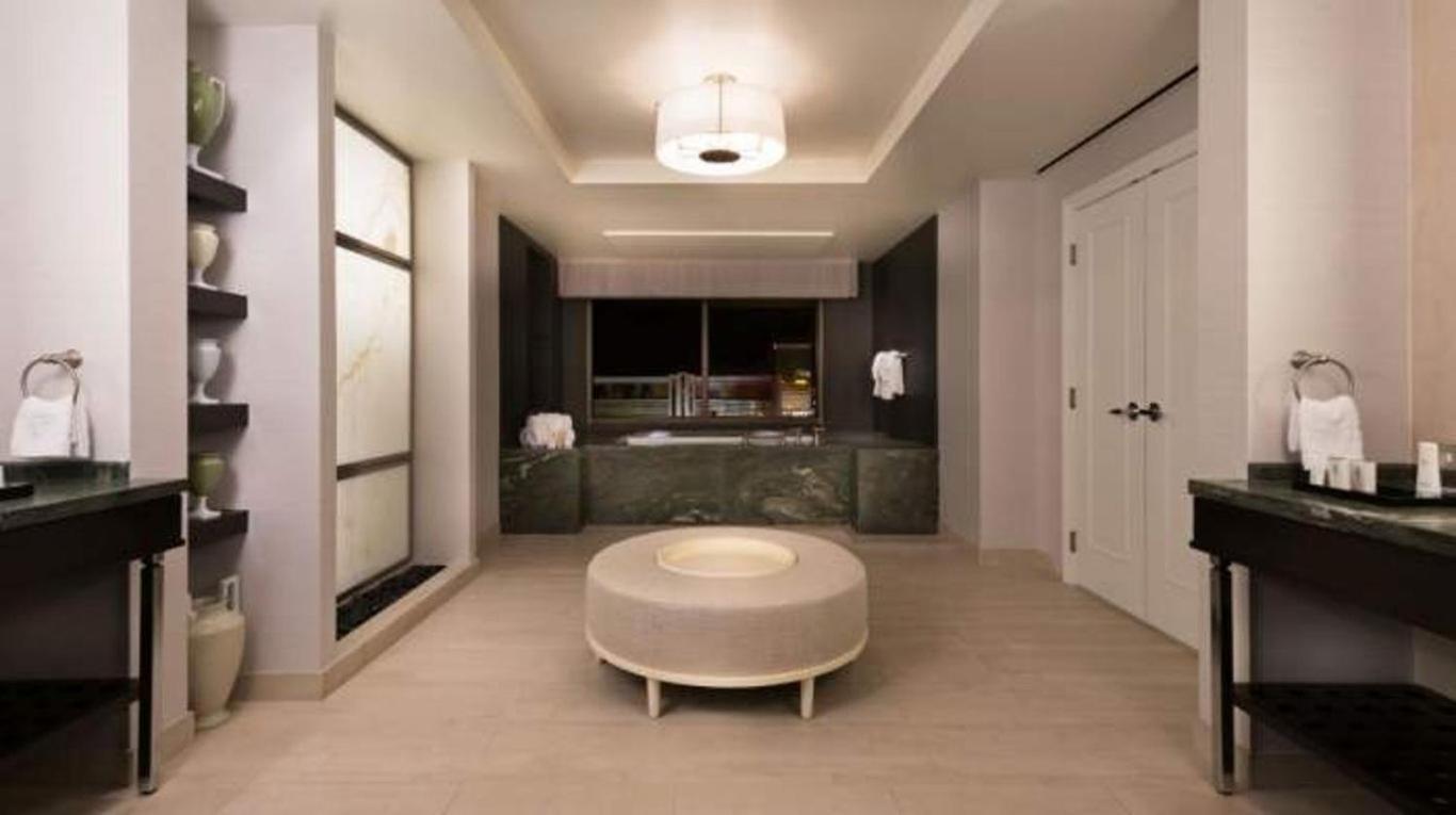 Caesars Palace Las Vegas By Suiteness Room photo