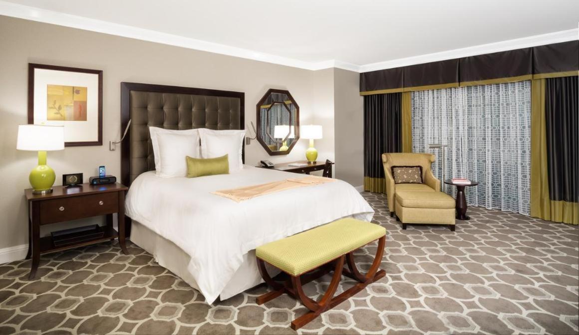 Caesars Palace Las Vegas By Suiteness Room photo
